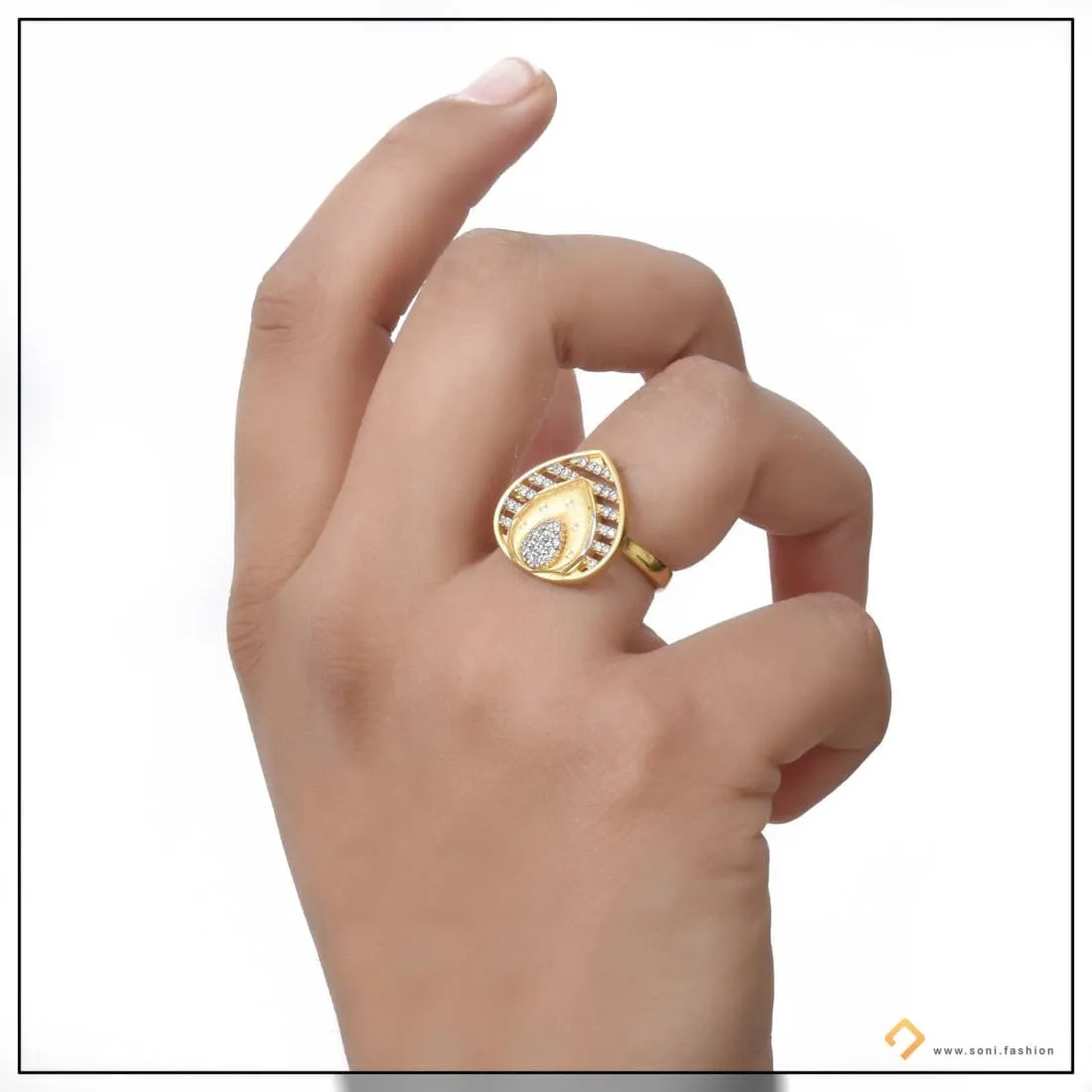 1 Gram Gold Plated Cool Design With Diamond New Style Ring For Women - Style Lrg-007