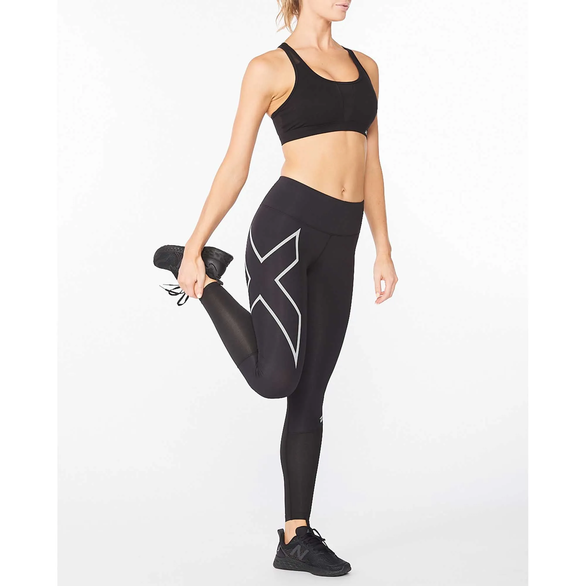 2XU | Women's Aero Vent Mid-Rise Compression Tights