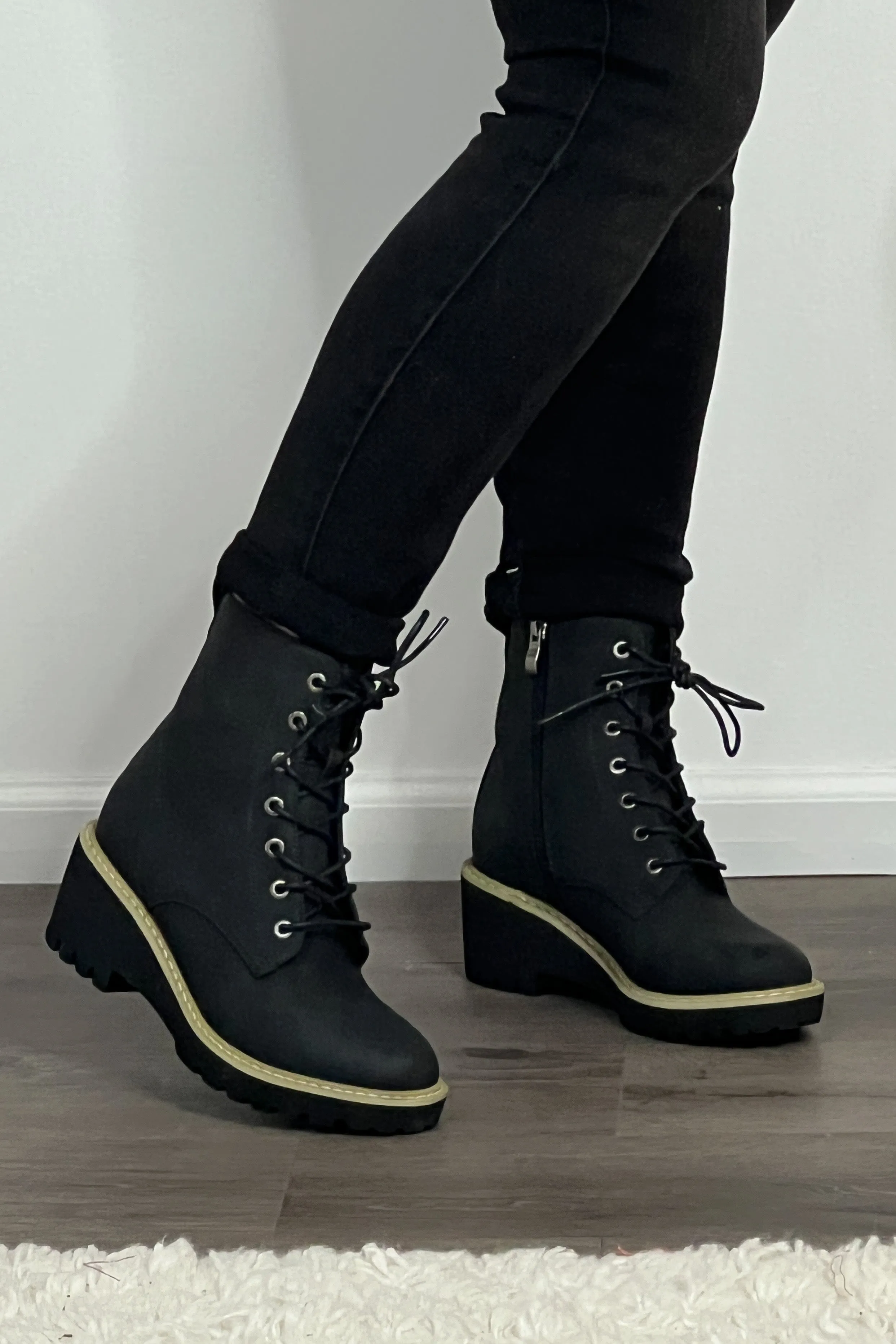 Corkys Ghosted Combat Boots : Black