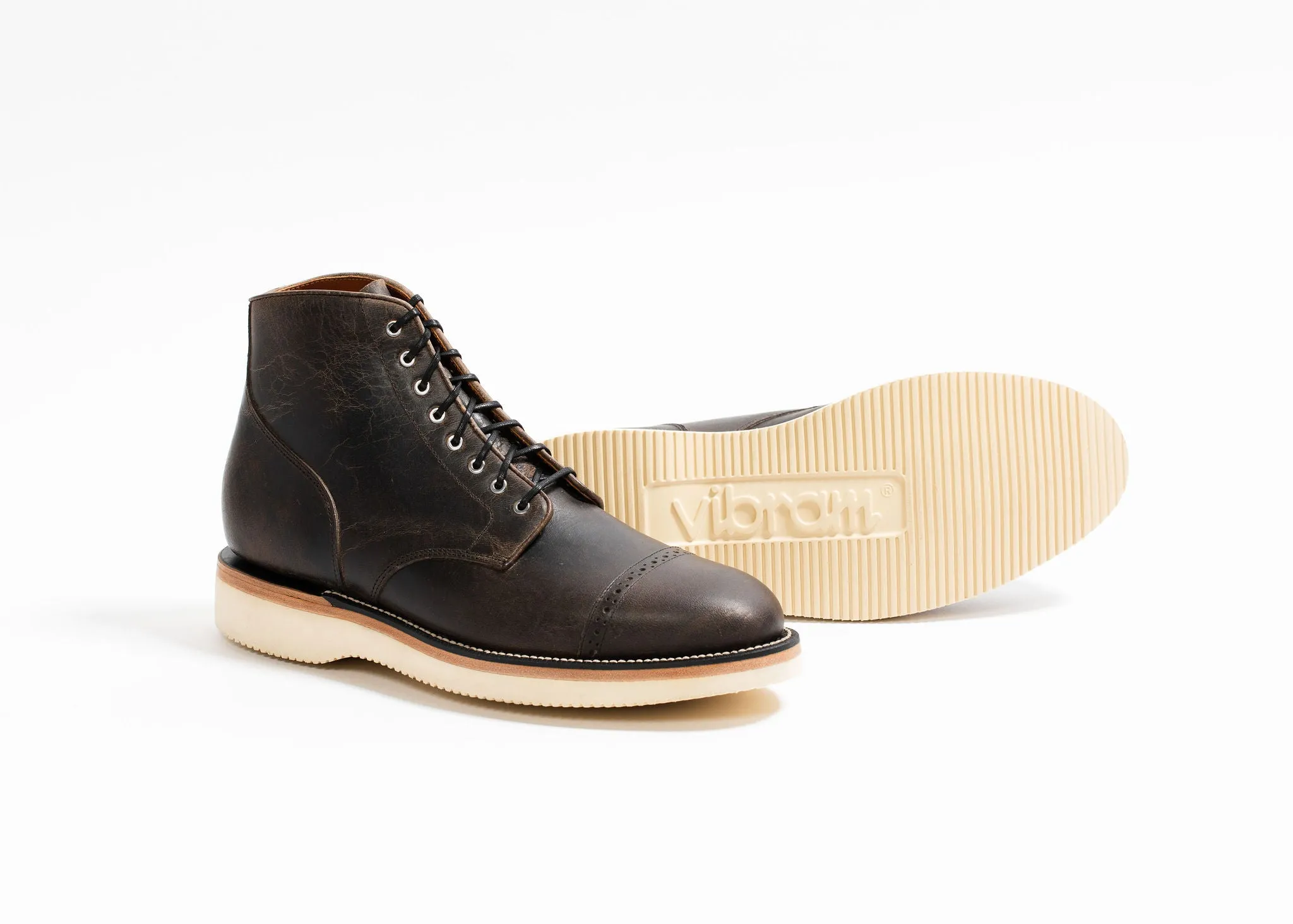 Garrison Boot Black Waxed Deer