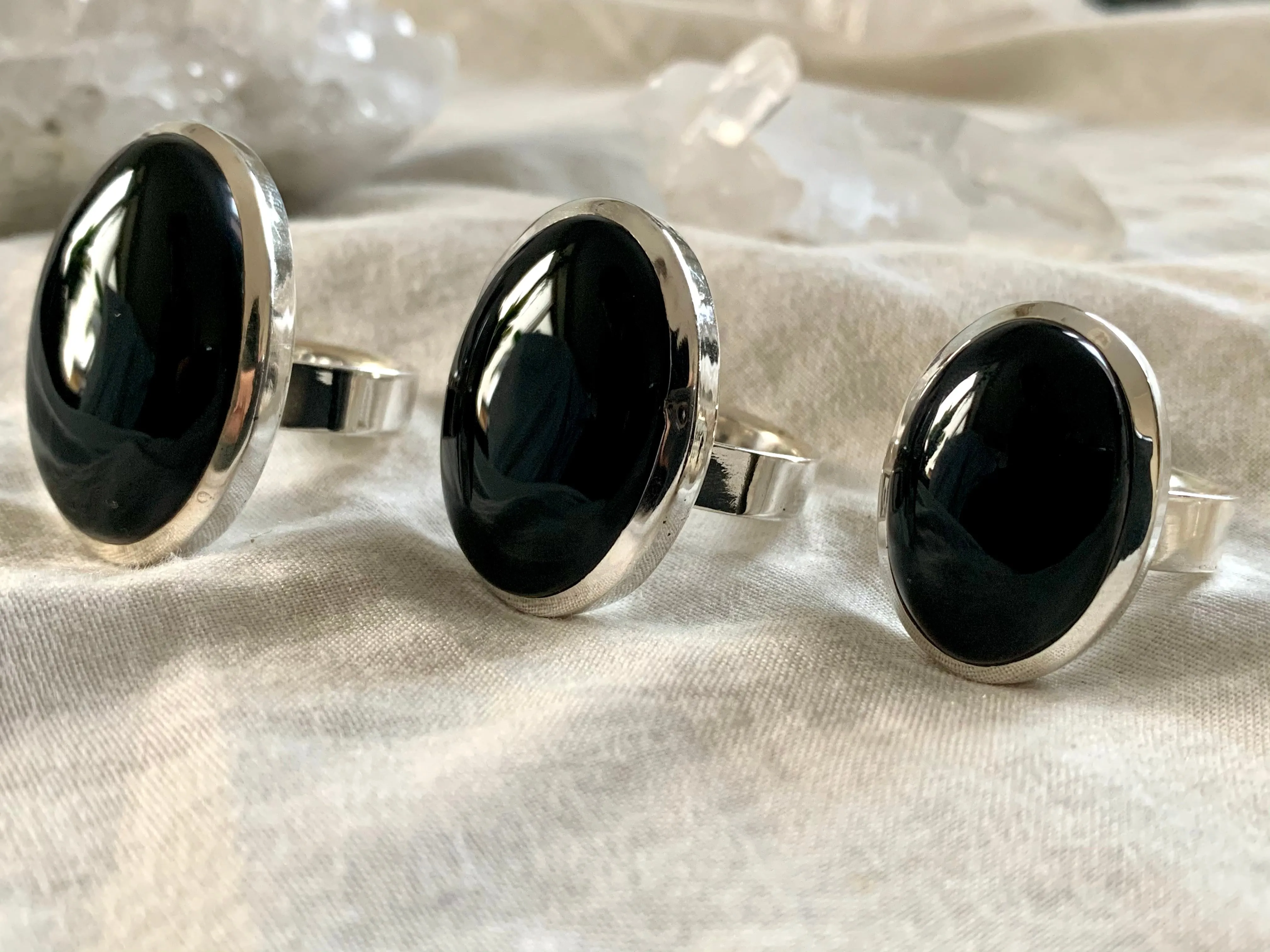 Onyx Adjustable Naevia Rings - Oval