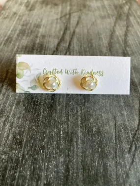 Rose Pearl Studs